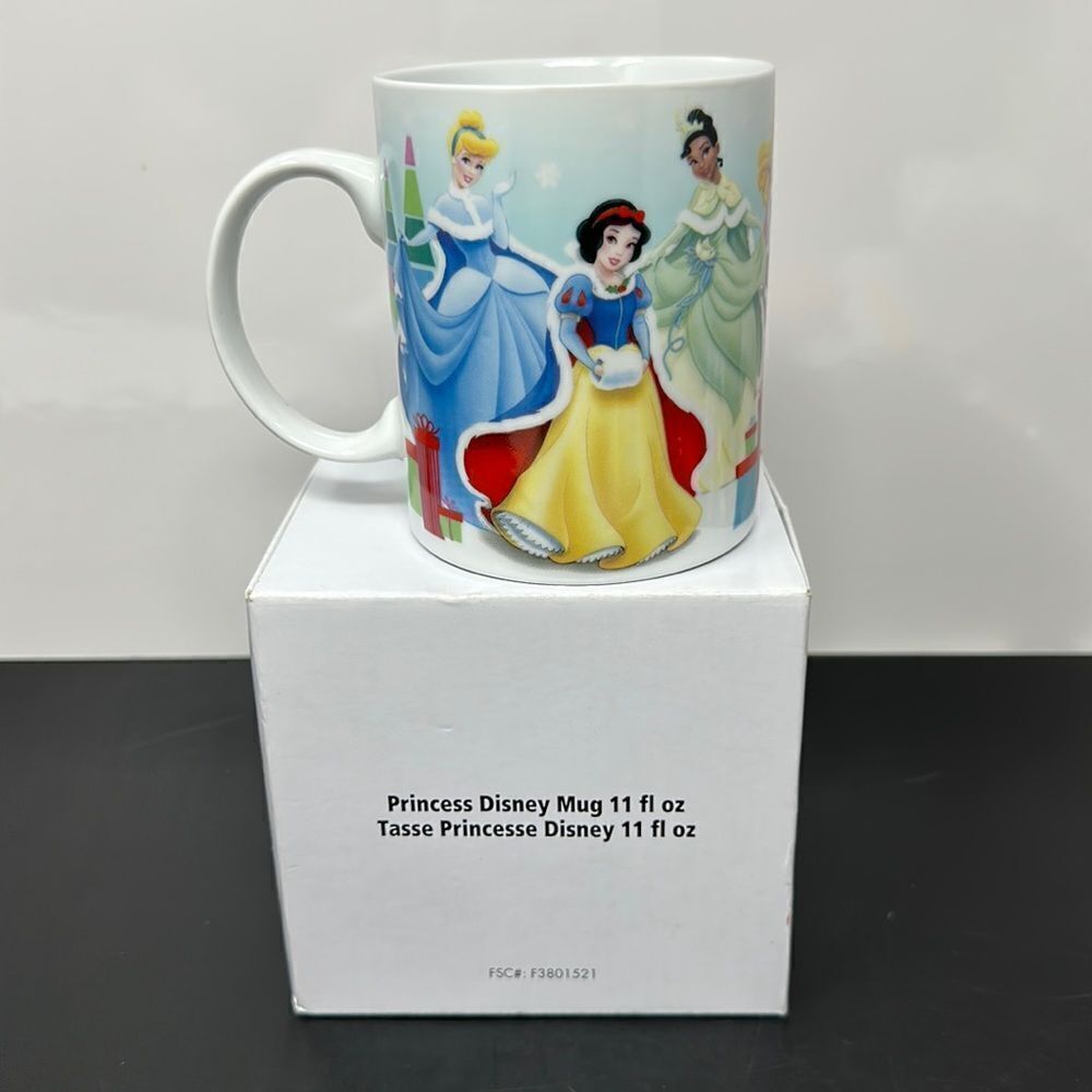 Brand new Enesco mug Disney princess
